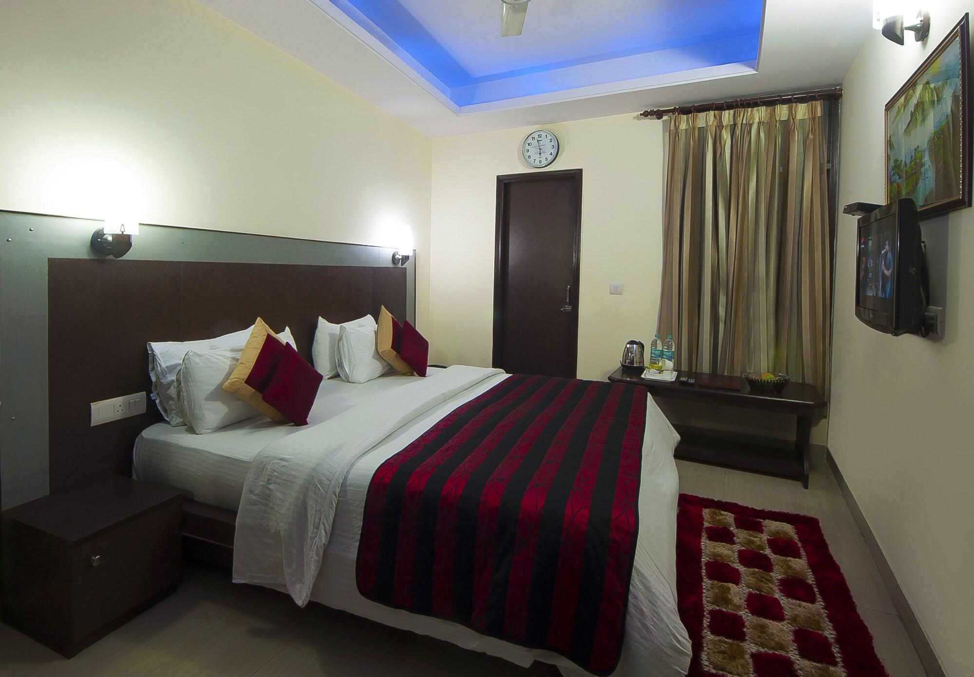 Airport Hotel Vishal Residency Nuova Delhi Esterno foto