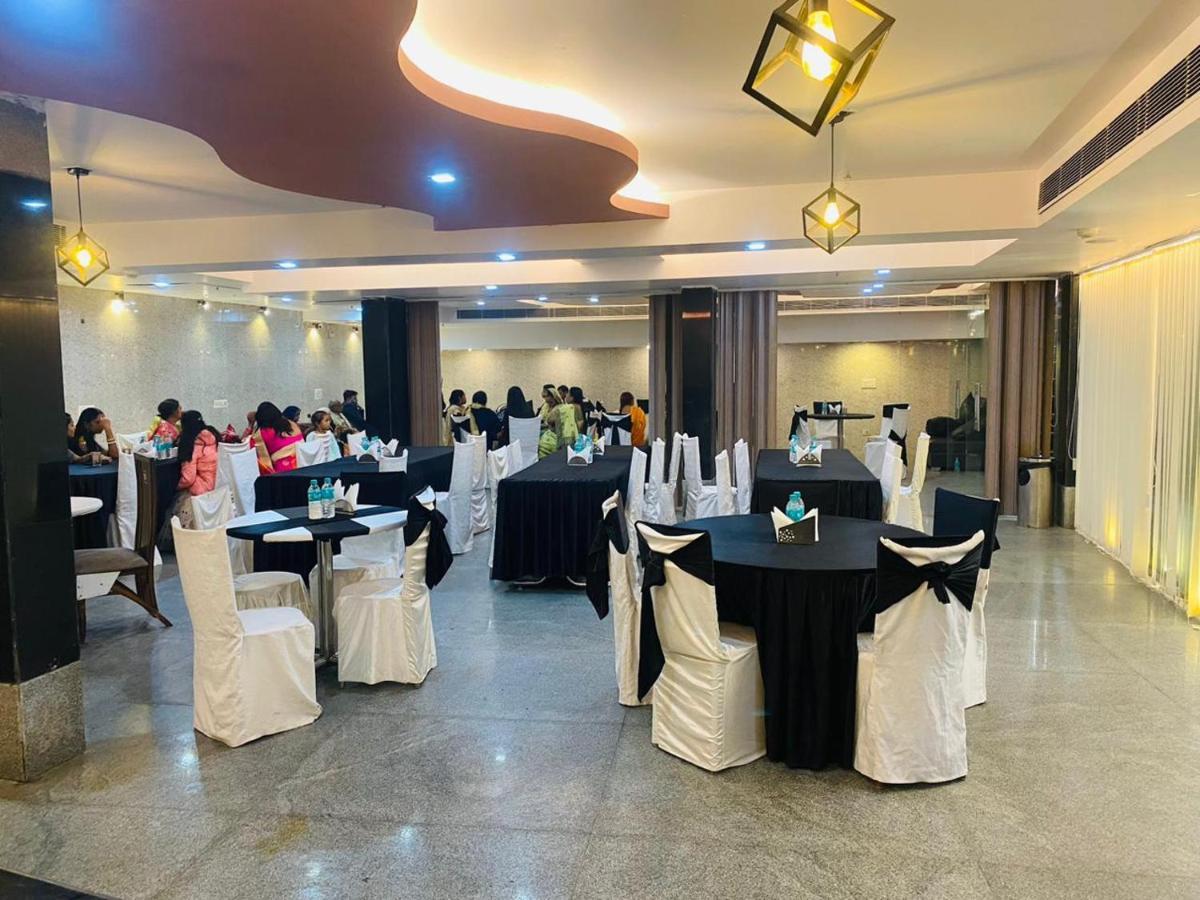 Airport Hotel Vishal Residency Nuova Delhi Esterno foto