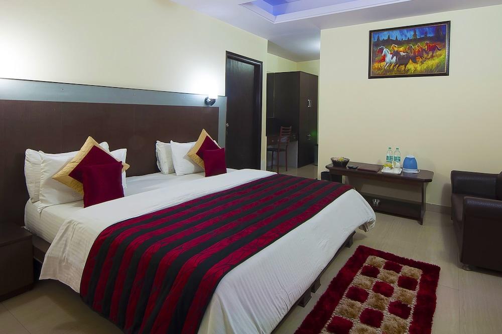 Airport Hotel Vishal Residency Nuova Delhi Esterno foto