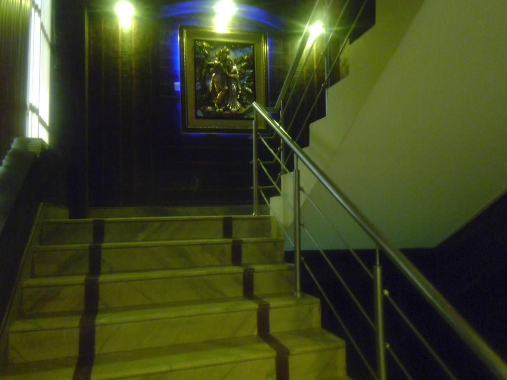 Airport Hotel Vishal Residency Nuova Delhi Esterno foto